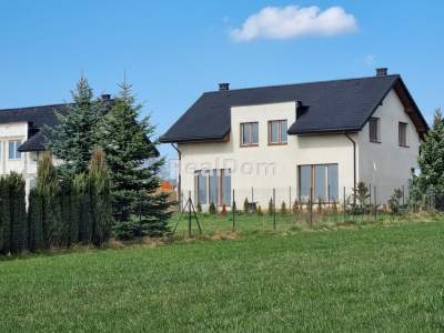                                     House for Sale  Wielka Wieś
                                     | 81 mkw