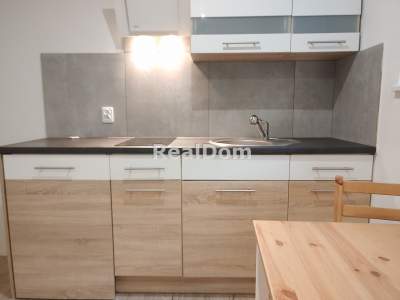         Local Comercial para Alquilar, Kraków, Emaus | 17 mkw