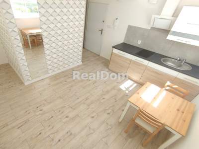         Local Comercial para Alquilar, Kraków, Emaus | 17 mkw