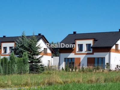                                     Flats for Sale  Wielka Wieś
                                     | 77 mkw