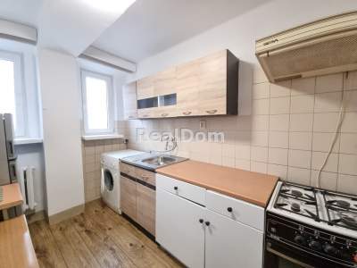         Квартиры для Аренда , Kraków, Pl. Bohaterów Getta | 40 mkw