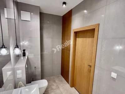         Apartamentos para Alquilar, Warszawa, Aleja Rzeczypospolitej | 59 mkw