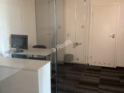                                     Commercial for Rent   Warszawa
                                     | 95 mkw