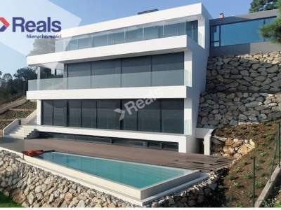                                     House for Sale  Costa Brava
                                     | 447 mkw