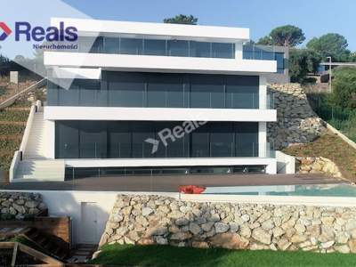                                     House for Sale  Costa Brava
                                     | 447 mkw