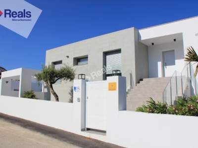                                     дом для Продажа  Costa Blanca, Alicante
                                     | 259 mkw