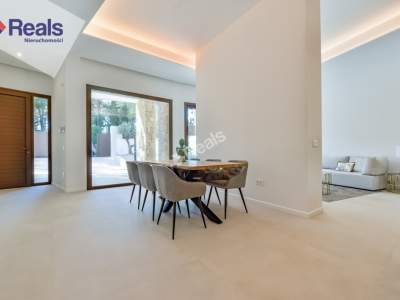                                     дом для Продажа  Costa Blanca, Alicante
                                     | 304.24 mkw