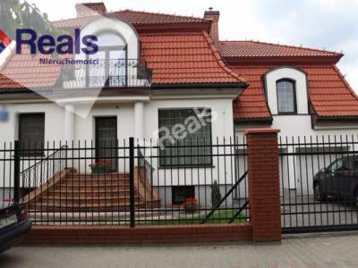                                     House for Sale  Warszawa
                                     | 290 mkw