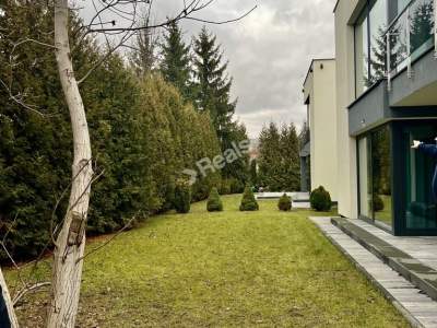                                     House for Sale  Michałowice
                                     | 210 mkw