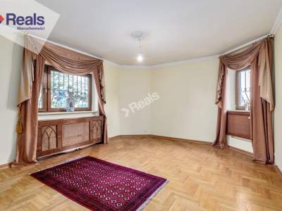                                     House for Sale  Warszawa
                                     | 337.5 mkw