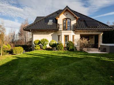                                     Häuser zum Kaufen  Wieliczka (Gw)
                                     | 175 mkw