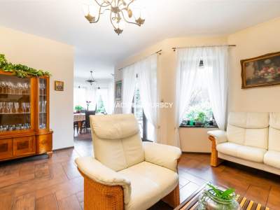                                     House for Sale  Wieliczka (Gw)
                                     | 198 mkw