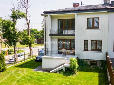         Häuser zum Kaufen, Miechów, Szpitalna | 216 mkw