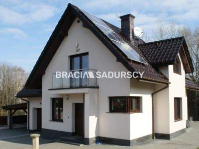                                     Häuser zum Kaufen  Myślenice (Gw)
                                     | 170 mkw