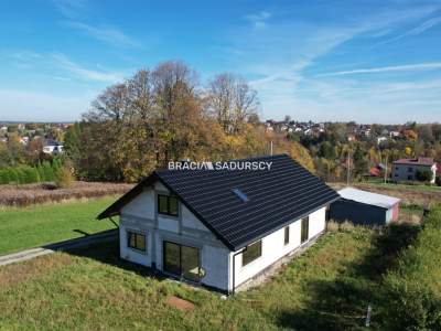                                     Häuser zum Kaufen  Krzeszowice (Gw)
                                     | 157 mkw