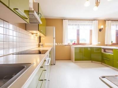                                     Casas para Alquilar  Wiśniowa
                                     | 268 mkw