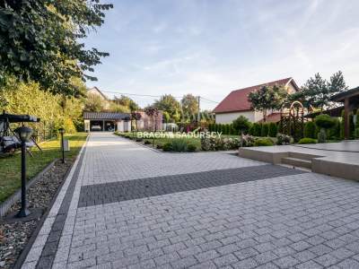         Casas para Alquilar, Zielonki, Nad Strugą | 220 mkw