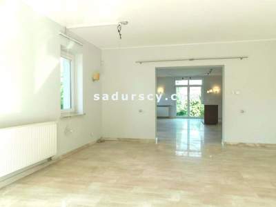                                     House for Rent   Piaseczno
                                     | 470 mkw