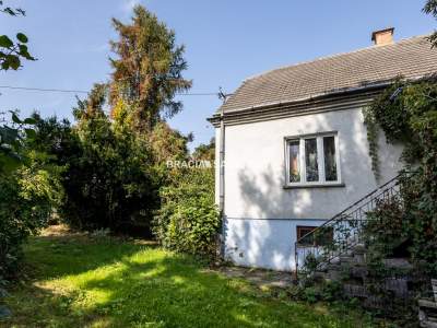         Gewerbeimmobilien zum Kaufen, Zielonki, Krakowskie Przedmieście | 290 mkw