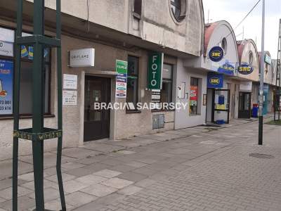         Local Comercial para Alquilar, Kraków, Balicka | 216 mkw