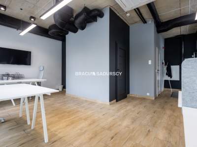         Local Comercial para Alquilar, Kraków, Zbożowa | 56 mkw