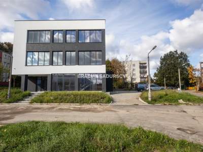         Gewerbeimmobilien zum Kaufen, Kraków, Na Wzgórzach | 360 mkw