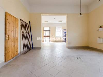         Local Comercial para Alquilar, Bochnia, Biała | 116 mkw