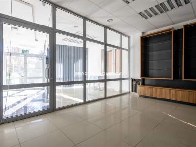         Commercial for Sale, Kraków, Ruczaj | 859 mkw