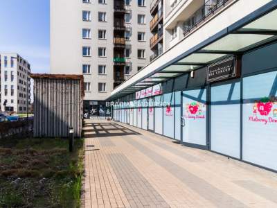         Gewerbeimmobilien zum Kaufen, Kraków, Orlińskiego | 74 mkw