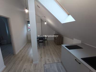                                     Commercial for Rent   Niepołomice (Gw)
                                     | 220 mkw