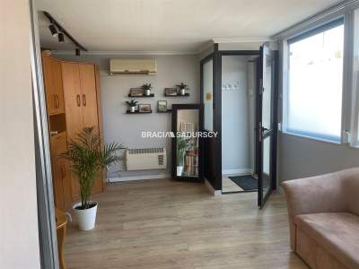         Local Comercial para Rent , Kraków, 650-Lecia | 44 mkw