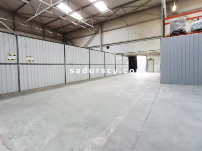                                     Local Comercial para Rent   Piaseczno
                                     | 275 mkw