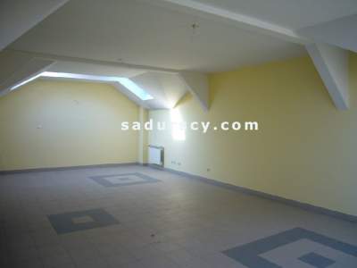                                     Local Comercial para Rent   Piaseczno
                                     | 80 mkw