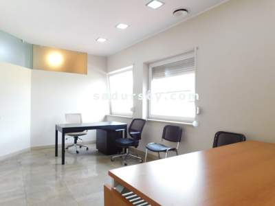                                     Local Comercial para Rent   Warszawa
                                     | 400 mkw