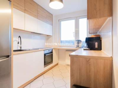         Apartamentos para Alquilar, Kraków, Os. Kazimierzowskie | 44 mkw