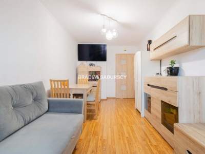         Apartamentos para Alquilar, Kraków, Os. Kazimierzowskie | 44 mkw