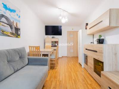         Apartamentos para Alquilar, Kraków, Os. Kazimierzowskie | 44 mkw