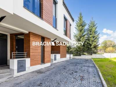         Mieszkania na Sprzedaż, Wieliczka, Sadowa | 77 mkw