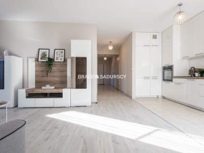         Flats for Sale, Kraków, Komuny Paryskiej  | 81 mkw