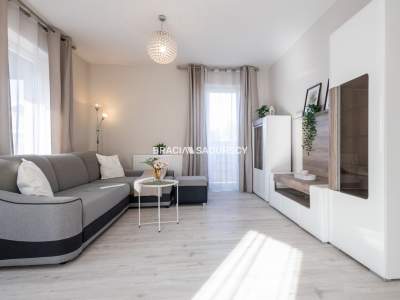         Flats for Sale, Kraków, Komuny Paryskiej  | 81 mkw