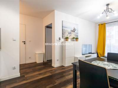         Apartamentos para Alquilar, Kraków, Tomickiego  | 81 mkw