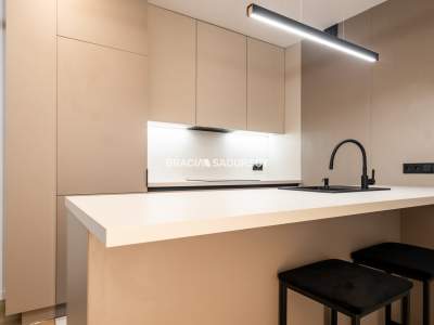         Apartamentos para Alquilar, Kraków, Os. Na Lotnisku | 43 mkw