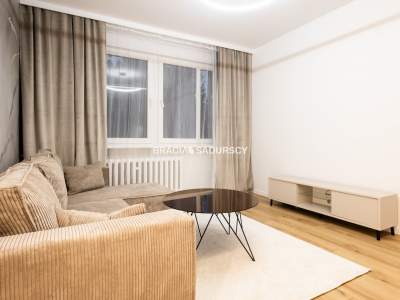         Apartamentos para Alquilar, Kraków, Os. Na Lotnisku | 43 mkw