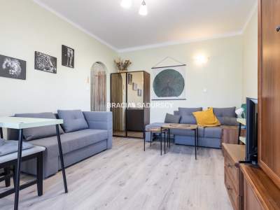         Apartamentos para Alquilar, Myślenice, Os.1000-Lecia | 25 mkw