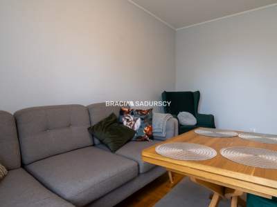         Apartamentos para Alquilar, Kraków, Mjr. Ryszarda Nuszkiewicza | 47 mkw