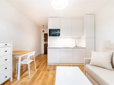         Apartamentos para Alquilar, Kraków, Os. Kazimierzowskie | 18 mkw