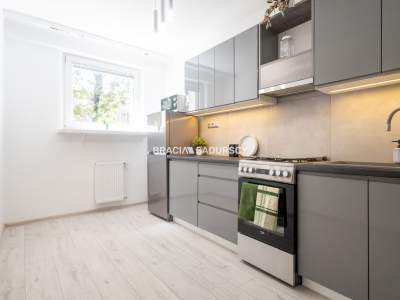         Квартиры для Продажа, Kraków, Na Wzgórzach | 33 mkw